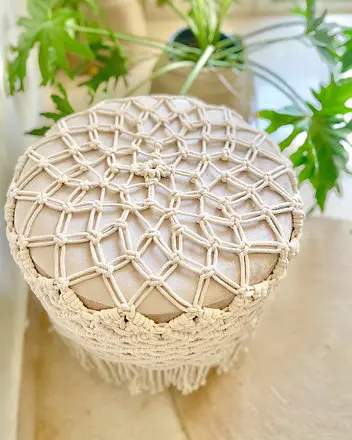 [hf0008mc45] Spiral-pattern macramé Ottoman (45 X 45 CM).webp