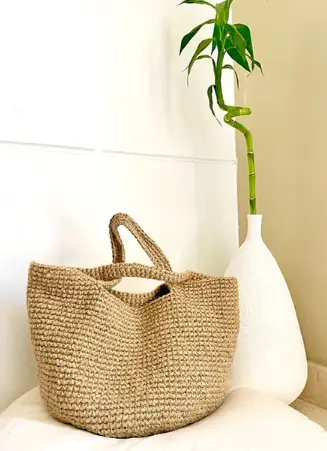 [f0007ccj] Pull-through Jute bag (jute).webp