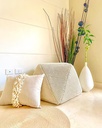 Diagrid Pouf