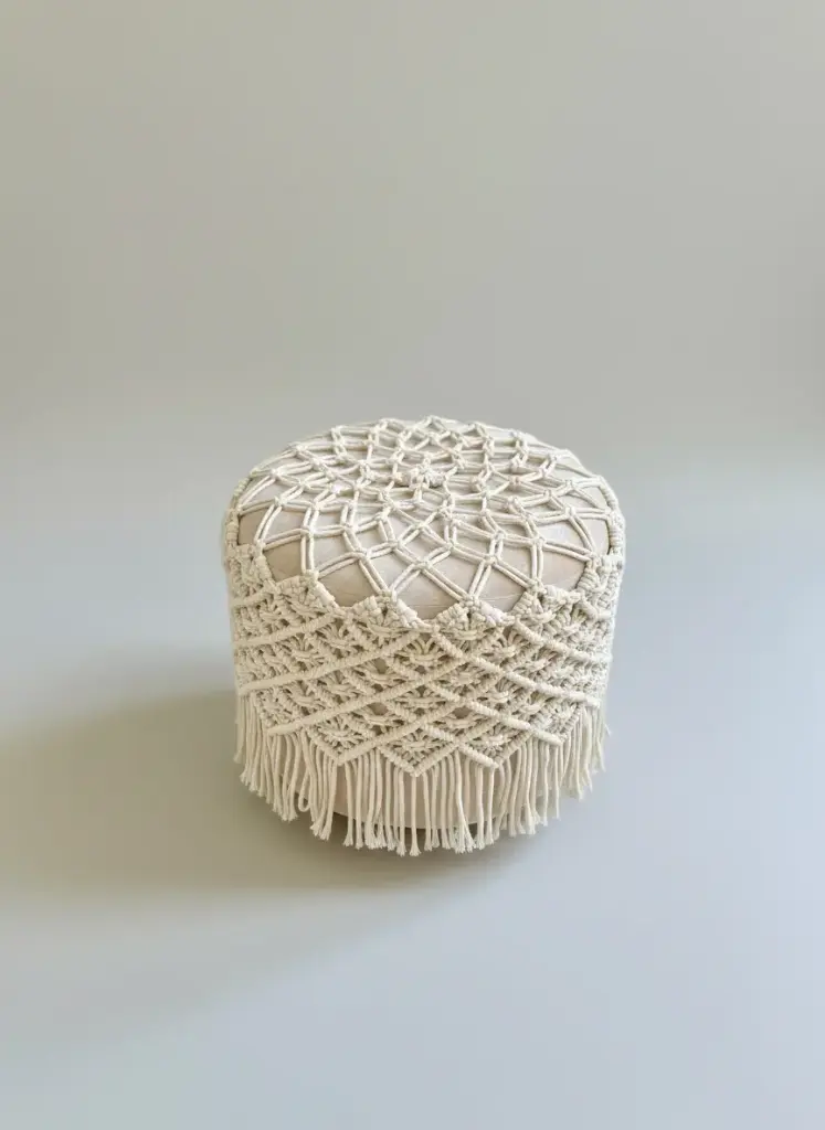 [hf0008mc45] Spiral-pattern macramé Ottoman (45 X 45 CM)