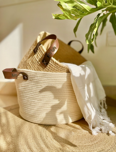 Basket with leather handle