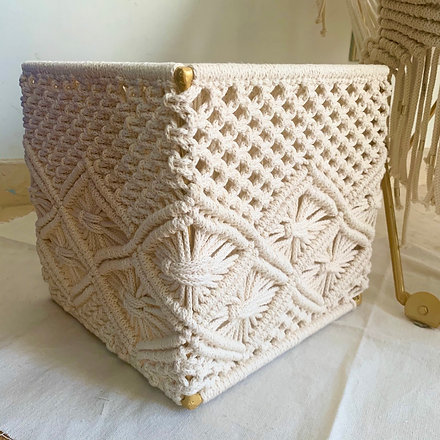 [ha0008mc] Macrame Box