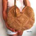 [f000trb] Triangle Raffia Bag