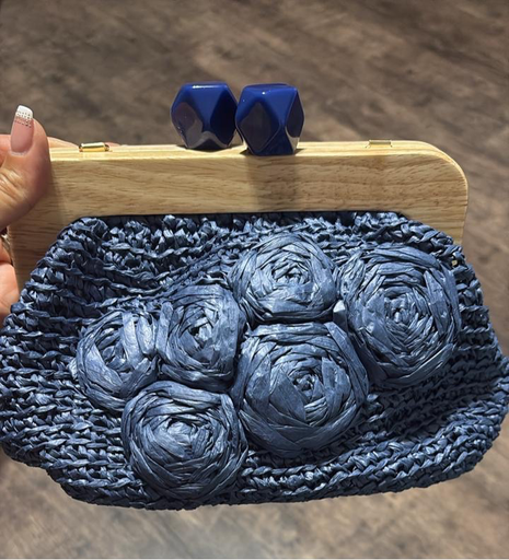 [2000GH302] Floreta Blue