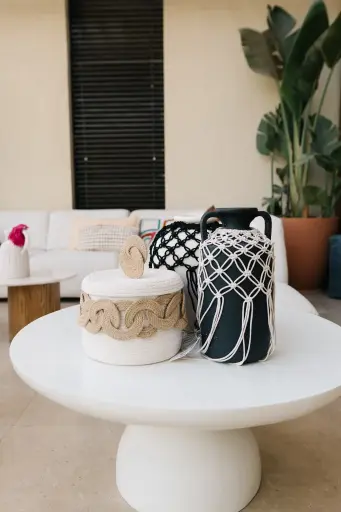 Pelike Pottery with 2 handles