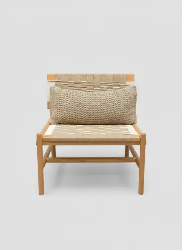 [hf000c2j] Stripped Chair